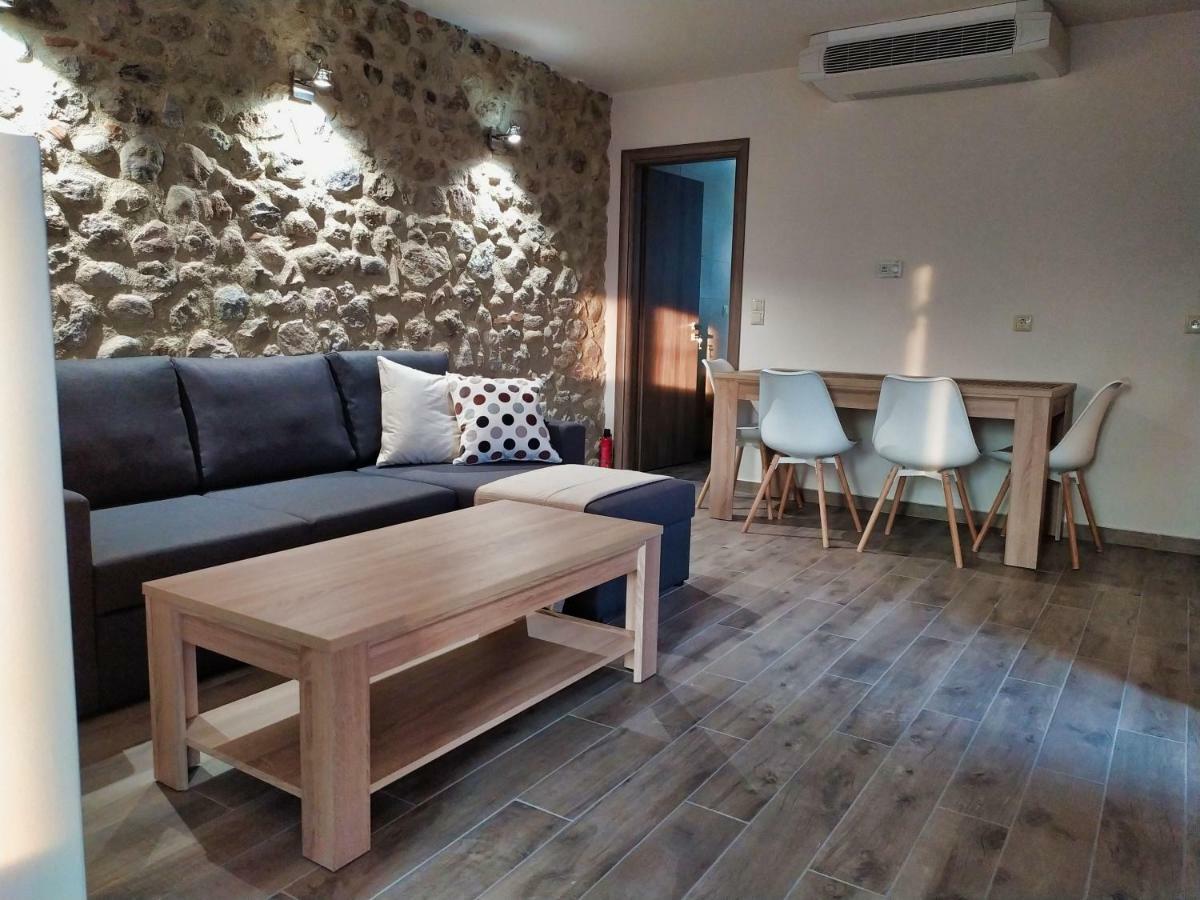 Guesthouse Kastelia Kalambaka Eksteriør billede